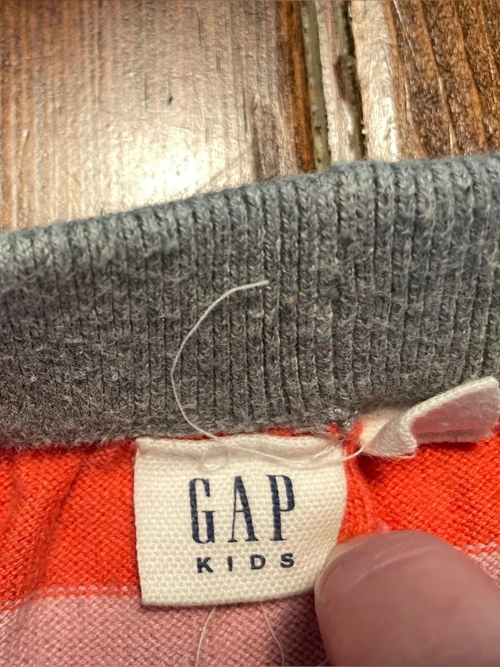 GAP Kids Striped sweater joggers, sz m, excellent condition, smoke-free home